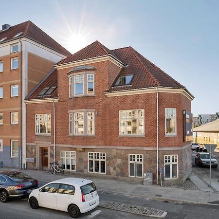 Bath Tub Penthouse In The City Aalborg Extérieur photo
