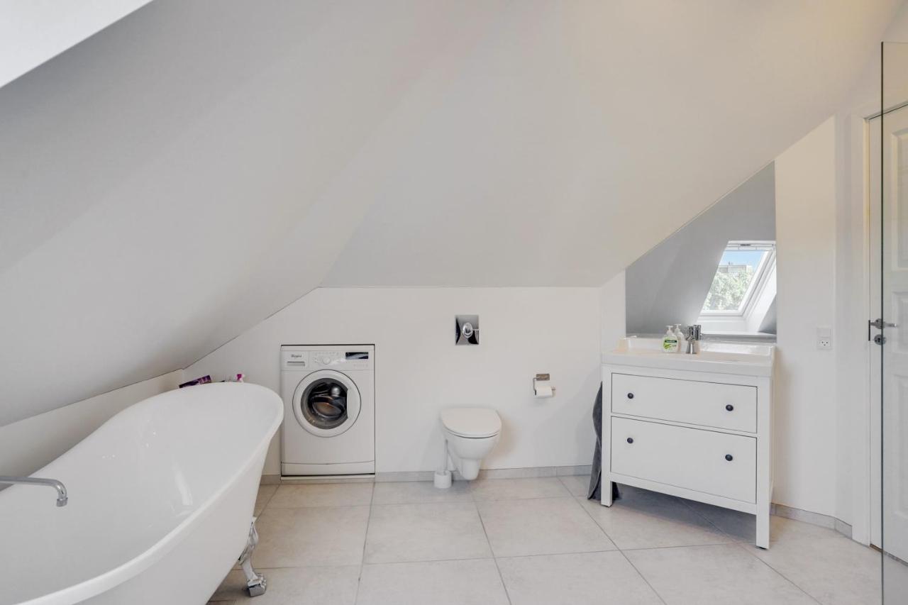 Bath Tub Penthouse In The City Aalborg Extérieur photo
